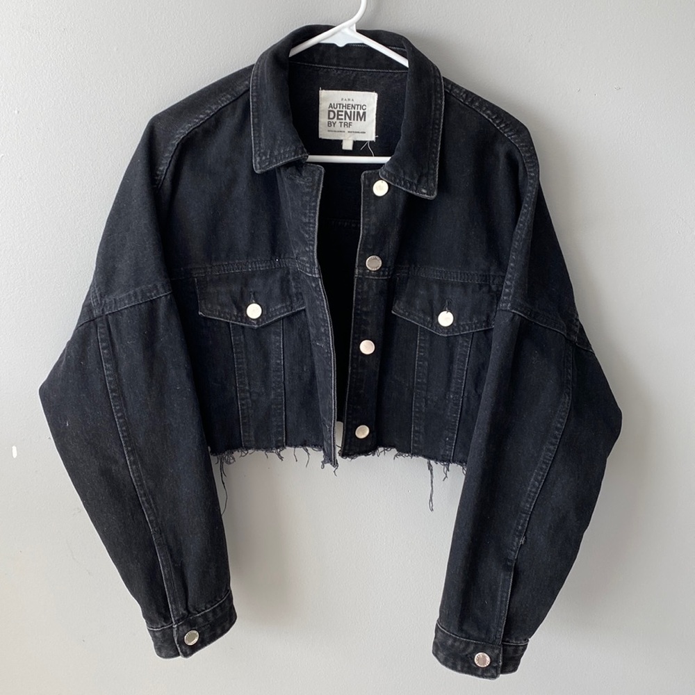 Black cropped jean jacket